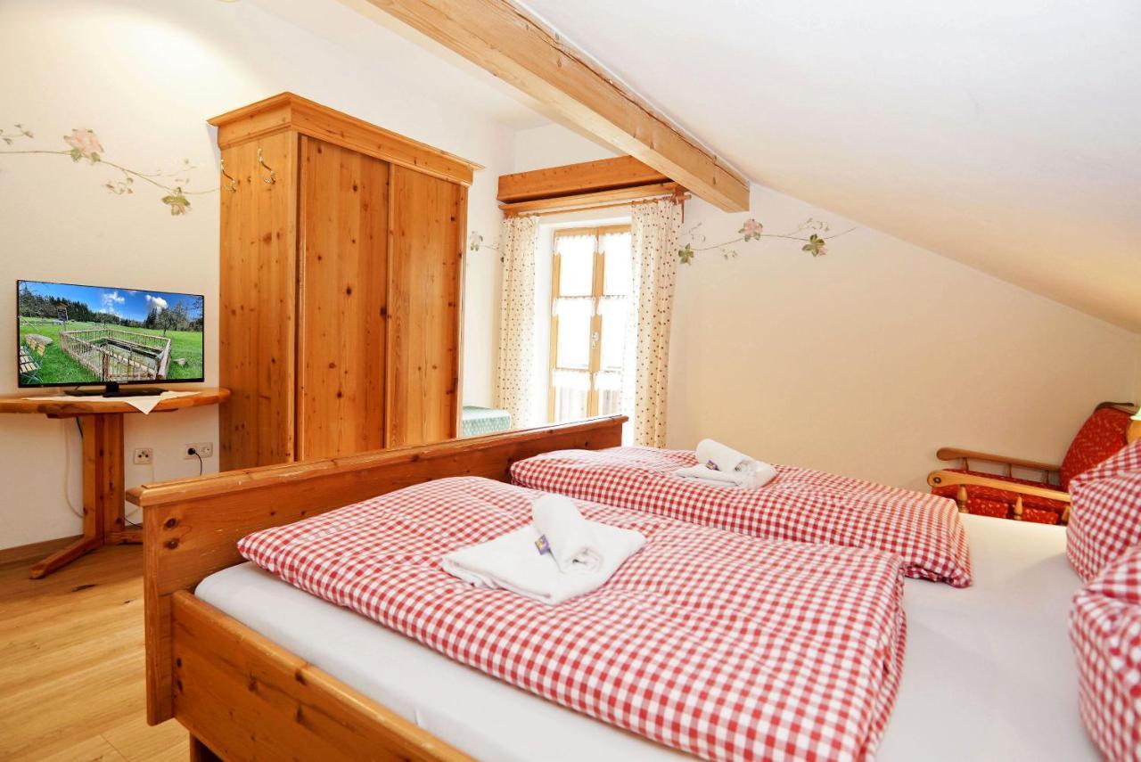 Feriengut Zum Fuerst'N Mit Aussenwhirlpool Und Sauna Eppenschlag Buitenkant foto